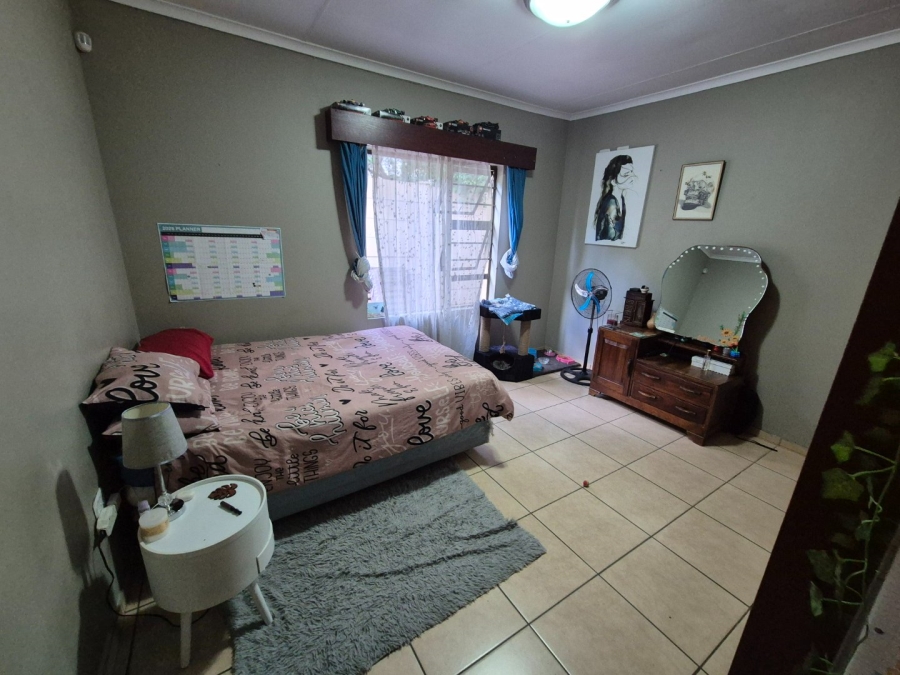 To Let 3 Bedroom Property for Rent in Universitas Ridge Free State